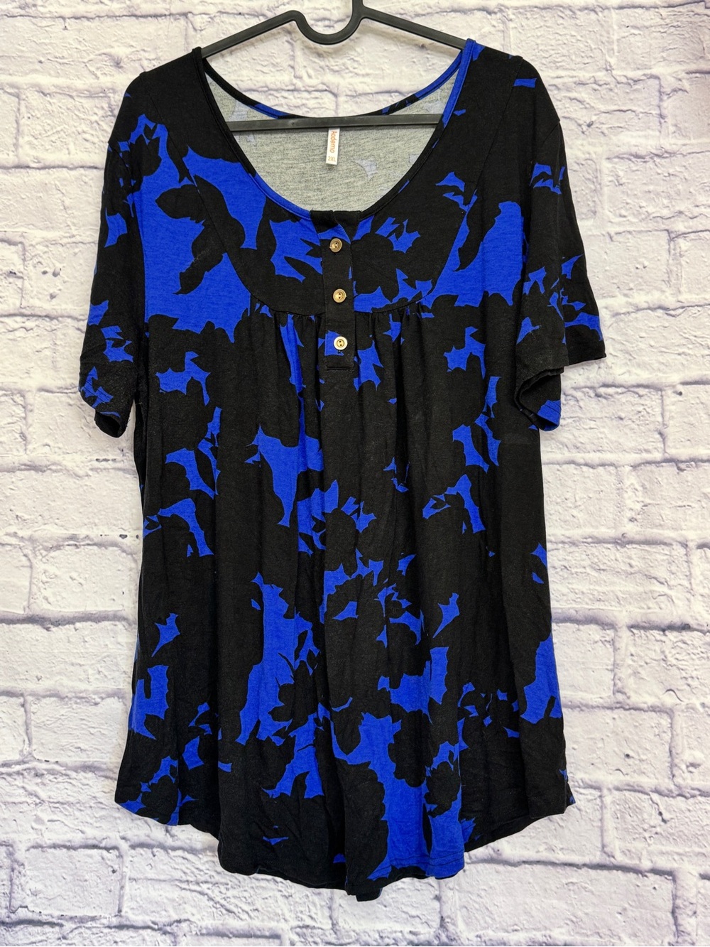 Women’s Black & Royal Blue Floral Button-Front Short Sleeve Top‎ Aodemo Size 2XL
